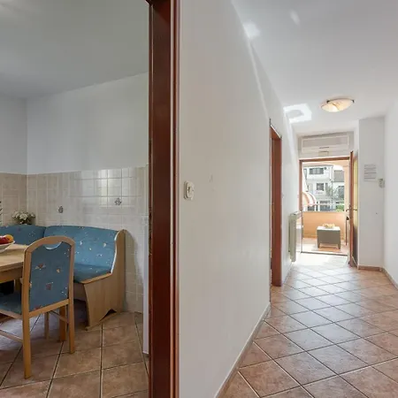 Gostinjska kuća Apartments Folo