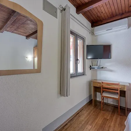 Apartments Folo Gostinjska kuća